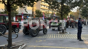 Traktori otežavaju saobraćaj